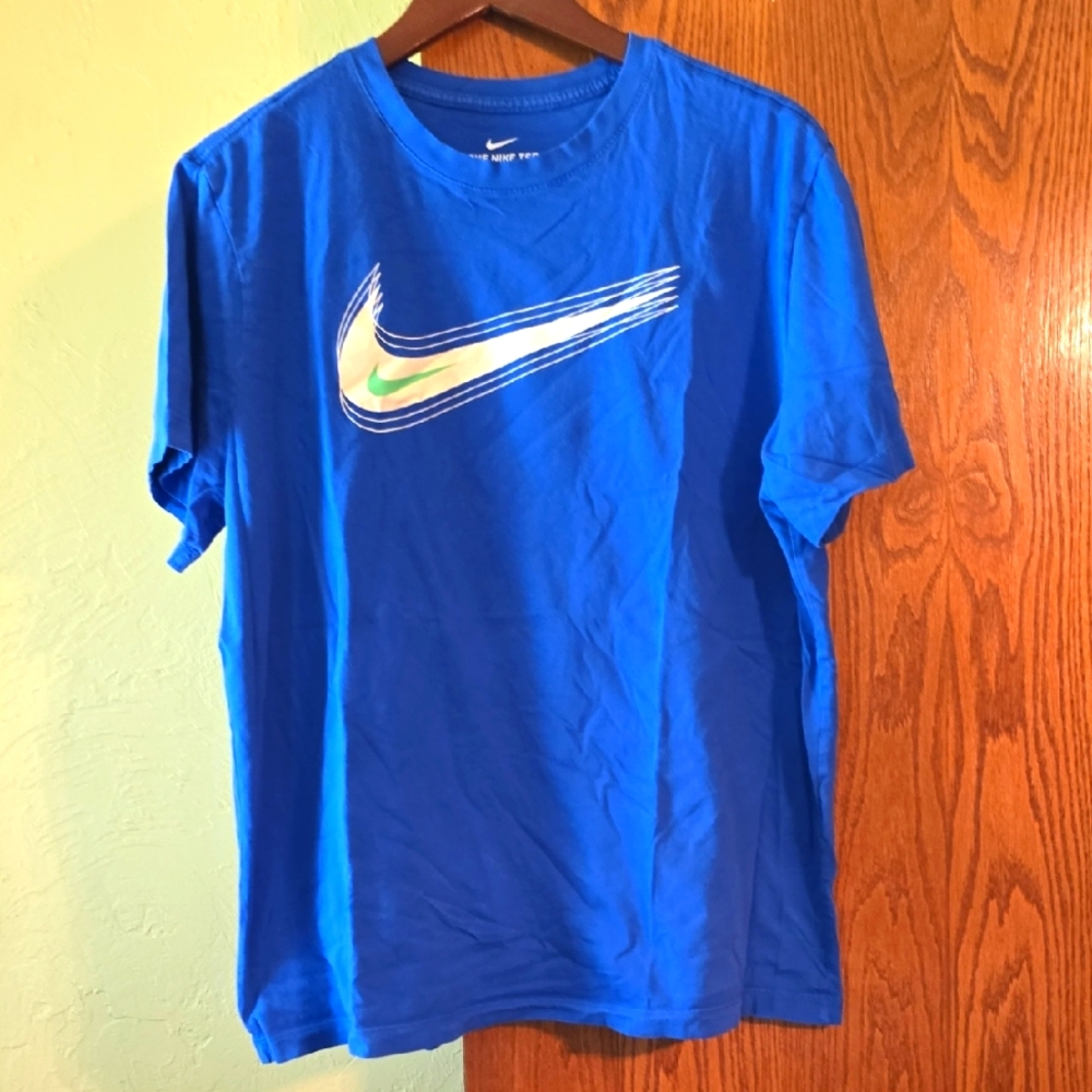 Nike Men's Blue Swoosh T-Shirt